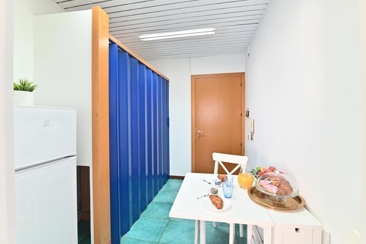 Izzhome Holiday Terrace Cagliari Exterior foto