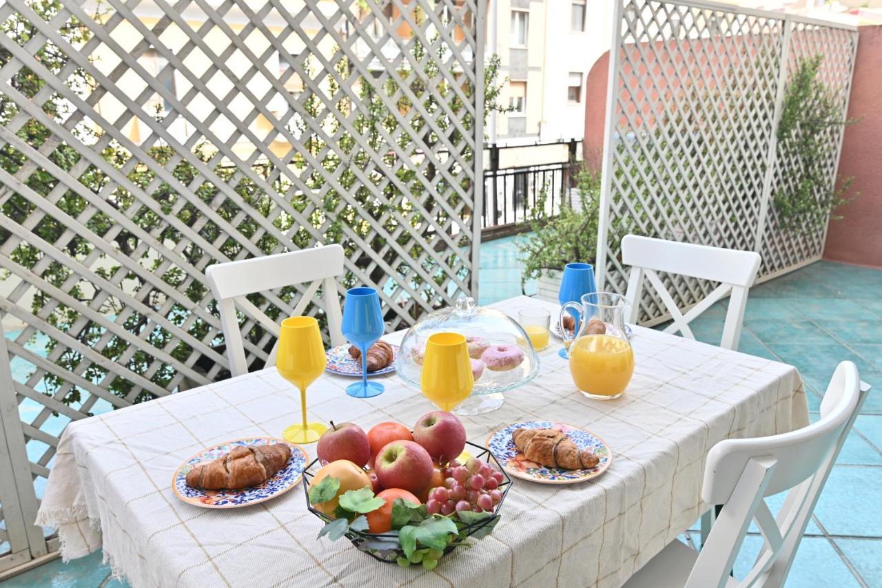 Izzhome Holiday Terrace Cagliari Exterior foto