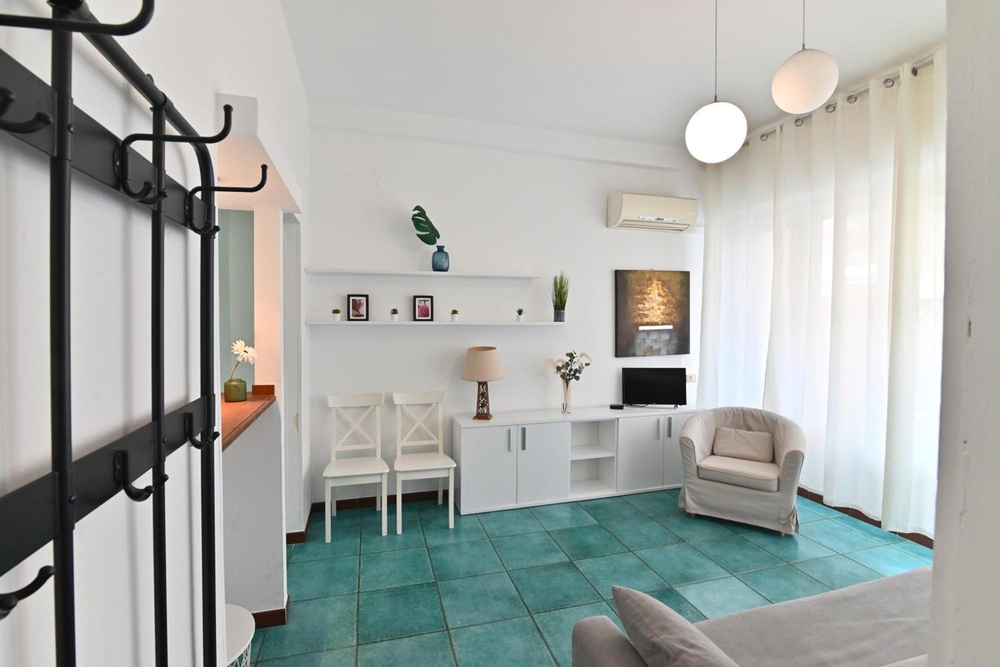 Izzhome Holiday Terrace Cagliari Exterior foto